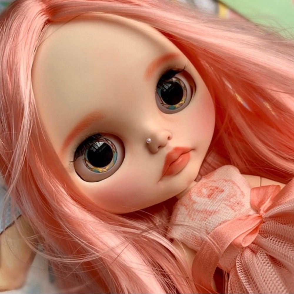 Fannie Fantasia OAK Blythe Doll